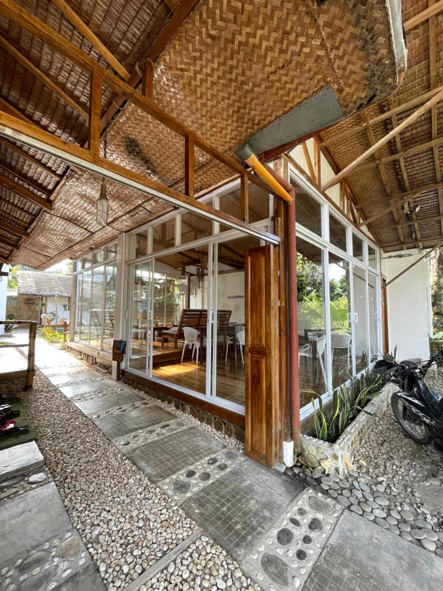 Lunazul Guesthouse San Vicente  Exterior photo