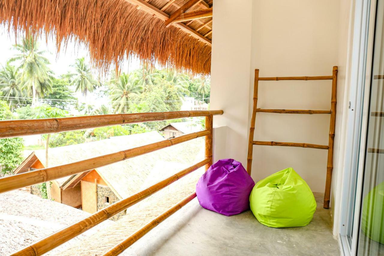 Lunazul Guesthouse San Vicente  Exterior photo